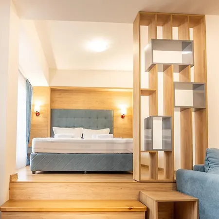 Hotel Eco Momata