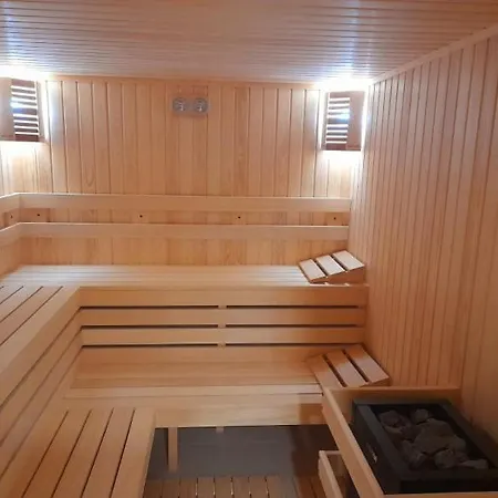 Eco Momata