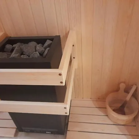 Eco Momata Хотел